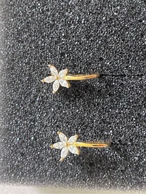Diamond Flower Ear Cuff